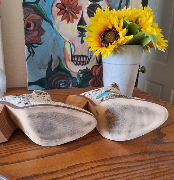 Chinese Laundry Woven Mules. Sz 8.5 - Picture 3 of 4